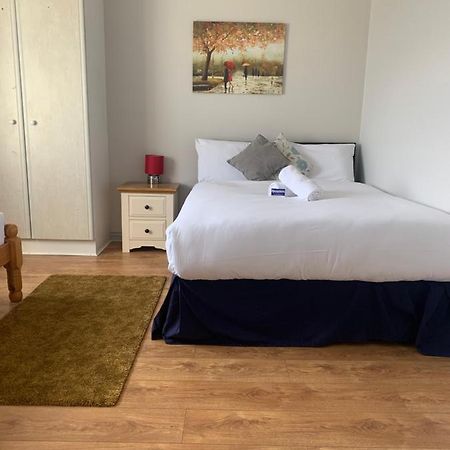 Newcastle Townhouse Daire Galway Dış mekan fotoğraf