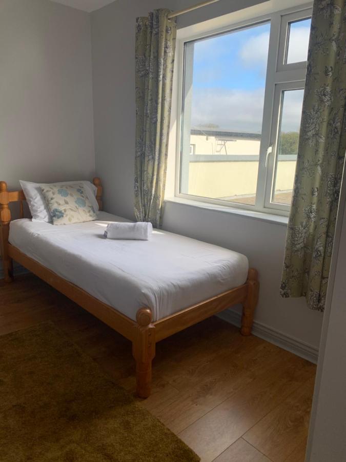 Newcastle Townhouse Daire Galway Dış mekan fotoğraf