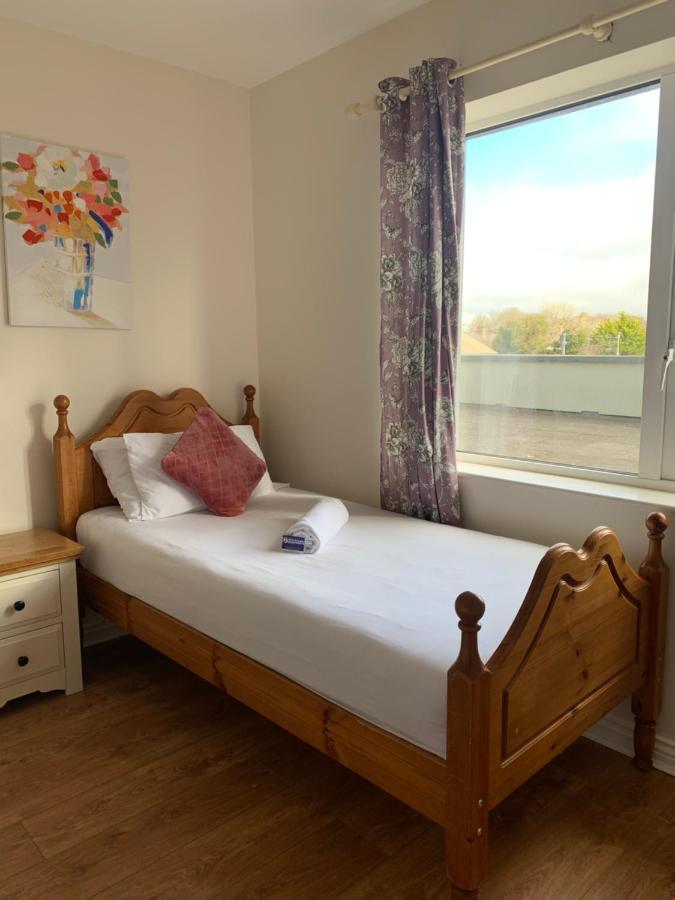 Newcastle Townhouse Daire Galway Dış mekan fotoğraf