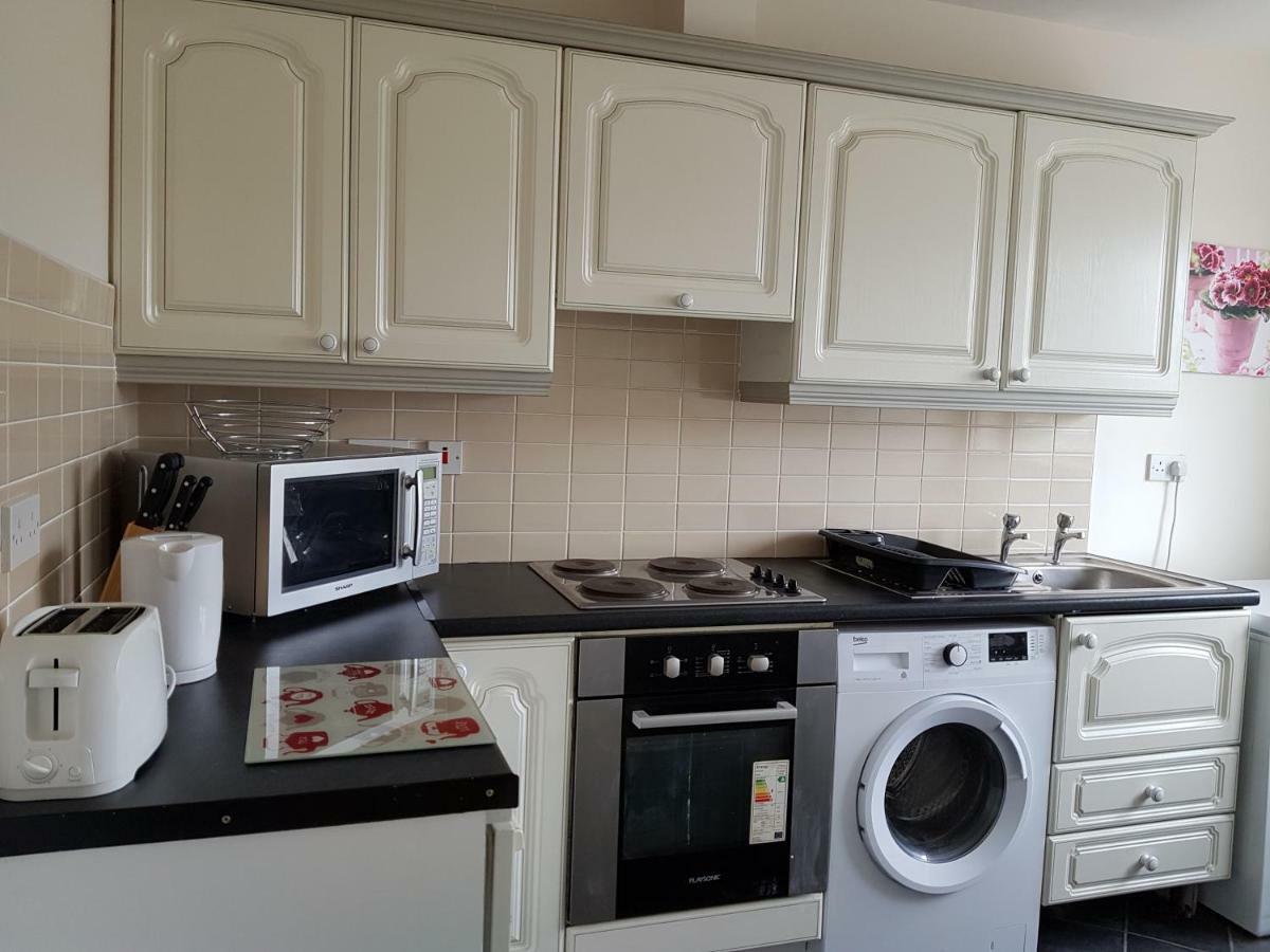 Newcastle Townhouse Daire Galway Dış mekan fotoğraf
